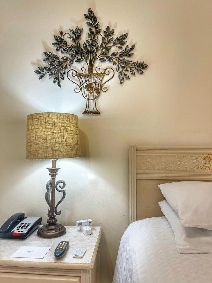 The Casablanca Hotel Ки-Уэст Экстерьер фото